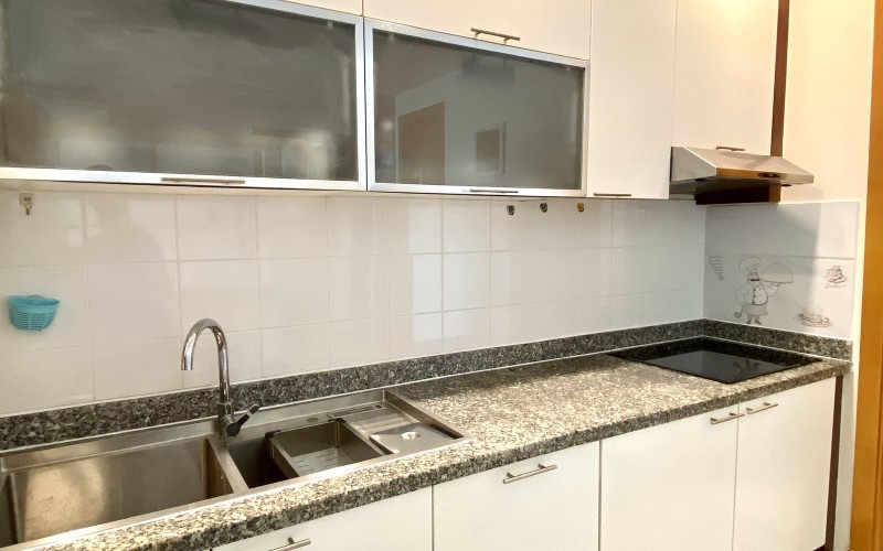 206:&nbsp;&nbsp;２ベッドルーム&nbsp;&nbsp;&nbsp;1,100＄