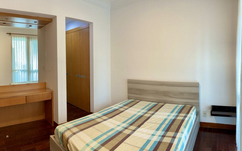 1432:&nbsp;&nbsp;３ベッドルーム&nbsp;&nbsp;&nbsp;800＄