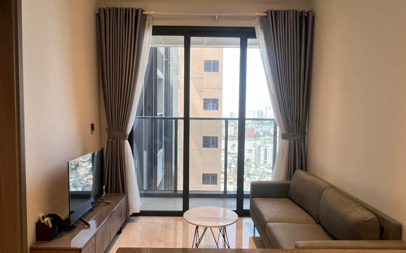 1007:&nbsp;&nbsp;１ベッドルーム&nbsp;&nbsp;&nbsp;1,300＄