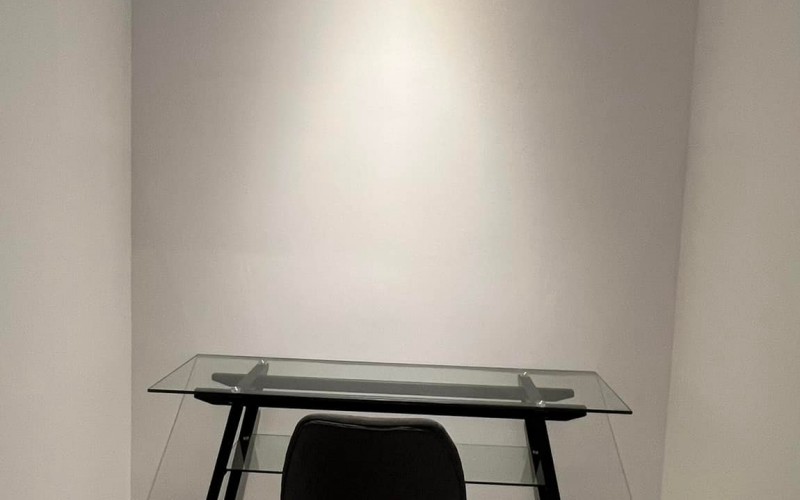 1007:&nbsp;&nbsp;１ベッドルーム&nbsp;&nbsp;&nbsp;1,300＄