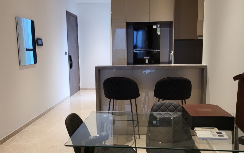 2003:&nbsp;&nbsp;２ベッドルーム&nbsp;&nbsp;&nbsp;1,960＄