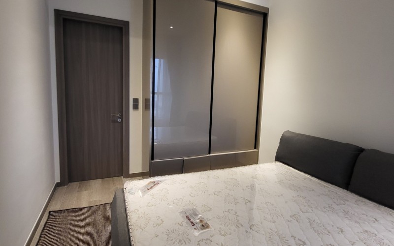 2003:&nbsp;&nbsp;２ベッドルーム&nbsp;&nbsp;&nbsp;1,960＄