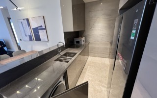 2010:&nbsp;&nbsp;２ベッドルーム&nbsp;&nbsp;&nbsp;2,000＄