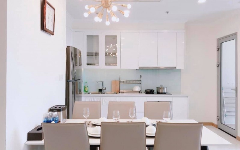 595:&nbsp;&nbsp;２ベッドルーム&nbsp;&nbsp;&nbsp;1,000＄