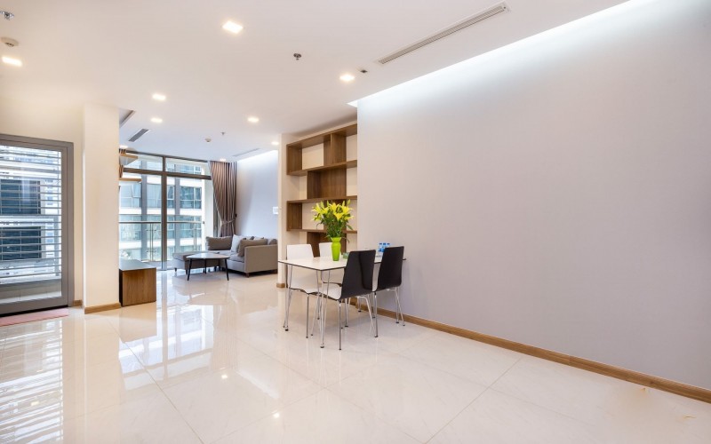 617:&nbsp;&nbsp;２ベッドルーム&nbsp;&nbsp;&nbsp;1,000＄