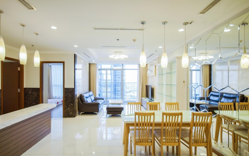 633:&nbsp;&nbsp;３ベッドルーム&nbsp;&nbsp;&nbsp;1,525＄