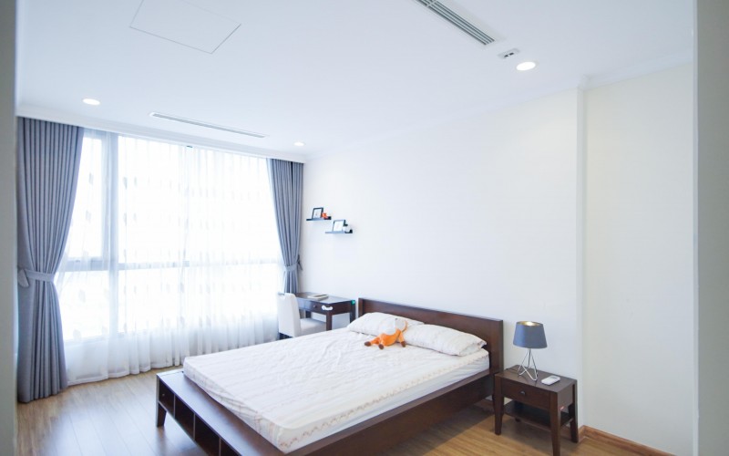 631:&nbsp;&nbsp;２ベッドルーム&nbsp;&nbsp;&nbsp;1,000＄