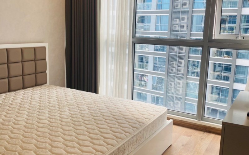 801:&nbsp;&nbsp;２ベッドルーム&nbsp;&nbsp;&nbsp;830＄