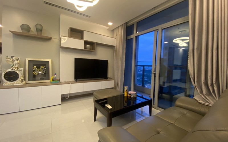 852:&nbsp;&nbsp;３ベッドルーム&nbsp;&nbsp;&nbsp;1,130＄