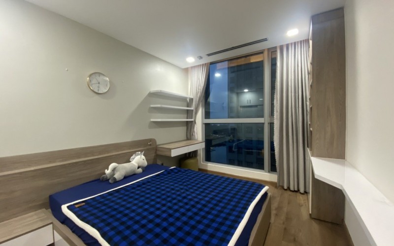 852:&nbsp;&nbsp;３ベッドルーム&nbsp;&nbsp;&nbsp;1,130＄