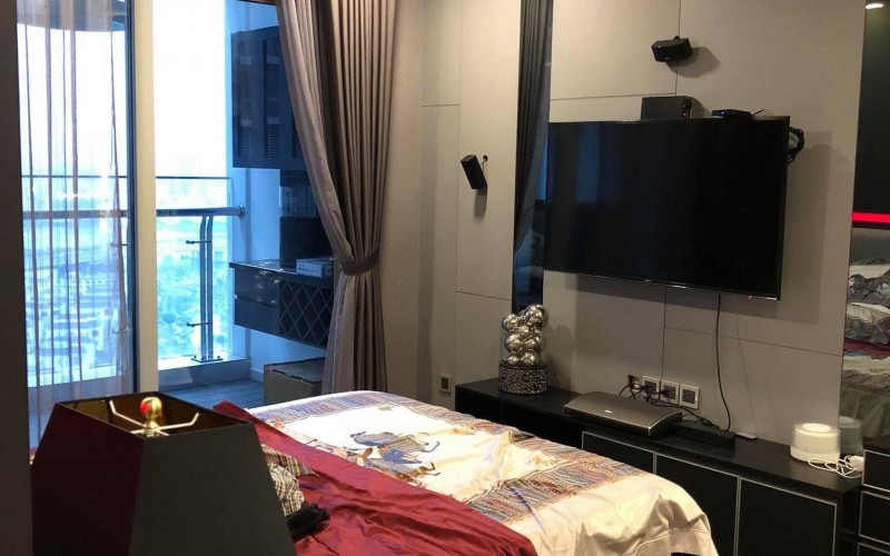 854:&nbsp;&nbsp;３ベッドルーム&nbsp;&nbsp;&nbsp;1,740＄