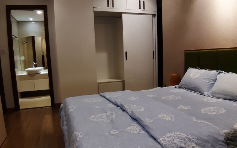 992:&nbsp;&nbsp;２ベッドルーム&nbsp;&nbsp;&nbsp;830＄