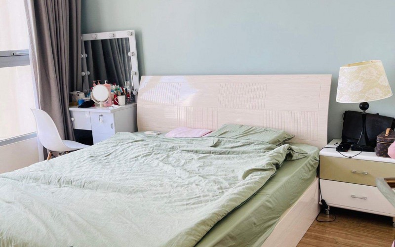 1690:&nbsp;&nbsp;１ベッドルーム&nbsp;&nbsp;&nbsp;1,000＄