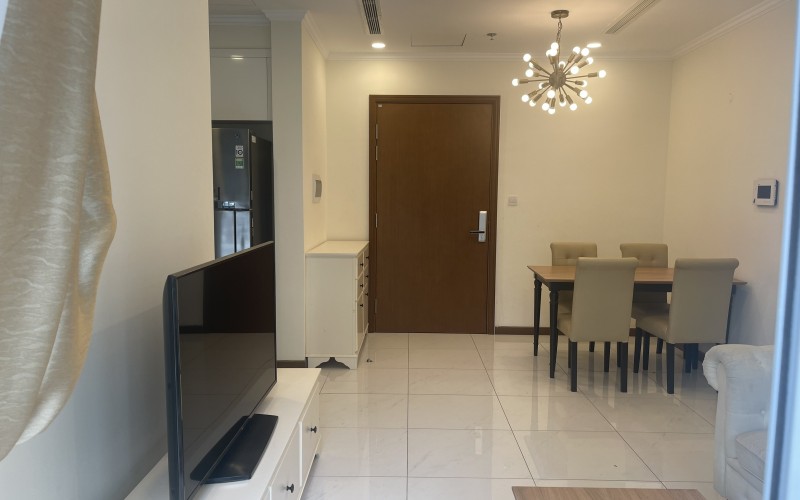 1873:&nbsp;&nbsp;２ベッドルーム&nbsp;&nbsp;&nbsp;1,600＄