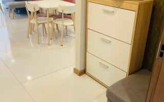 801:&nbsp;&nbsp;２ベッドルーム&nbsp;&nbsp;&nbsp;830＄