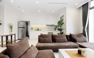 850:&nbsp;&nbsp;３ベッドルーム&nbsp;&nbsp;&nbsp;1,000＄