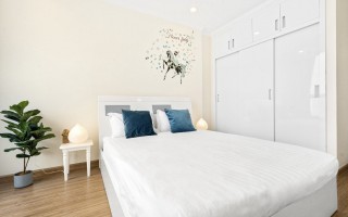 850:&nbsp;&nbsp;３ベッドルーム&nbsp;&nbsp;&nbsp;1,000＄