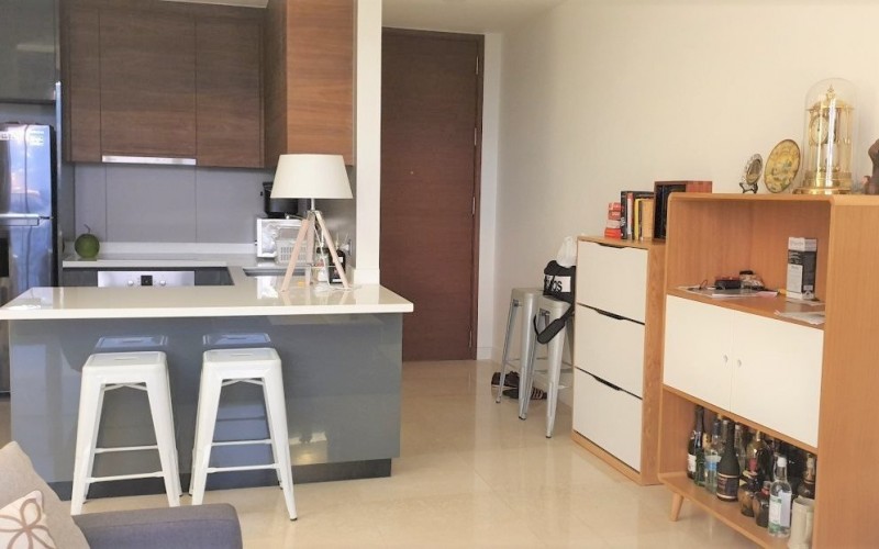 562:&nbsp;&nbsp;２ベッドルーム&nbsp;&nbsp;&nbsp;1,300＄