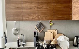 1350:&nbsp;&nbsp;１ベッドルーム&nbsp;&nbsp;&nbsp;935＄