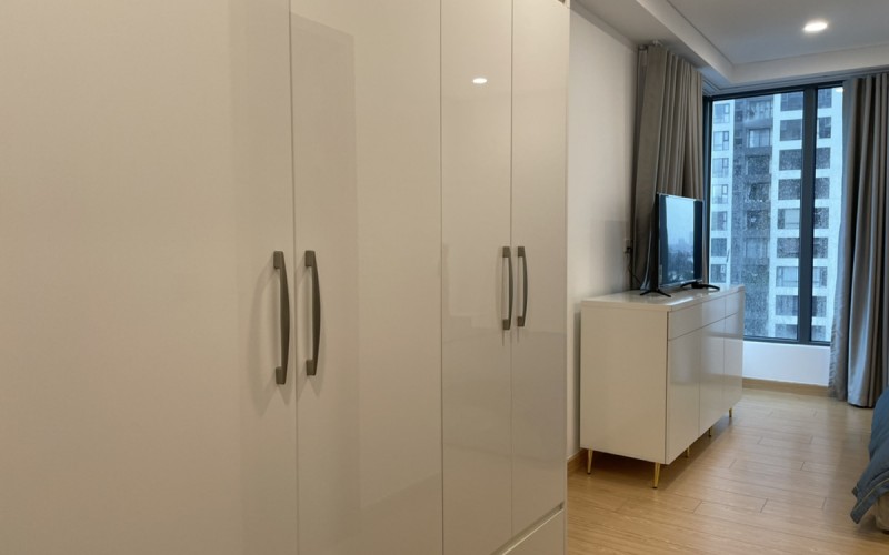 606:&nbsp;&nbsp;２ベッドルーム&nbsp;&nbsp;&nbsp;1,090＄