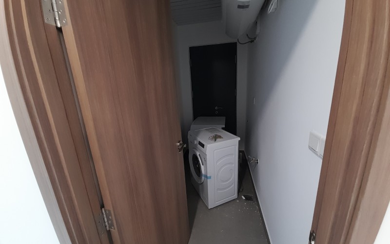 650:&nbsp;&nbsp;２ベッドルーム&nbsp;&nbsp;&nbsp;1,200＄