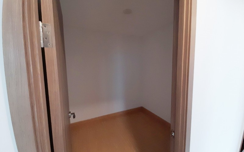 650:&nbsp;&nbsp;２ベッドルーム&nbsp;&nbsp;&nbsp;1,200＄