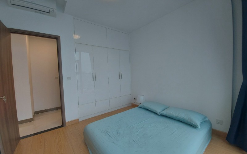 875:&nbsp;&nbsp;１ベッドルーム&nbsp;&nbsp;&nbsp;825＄