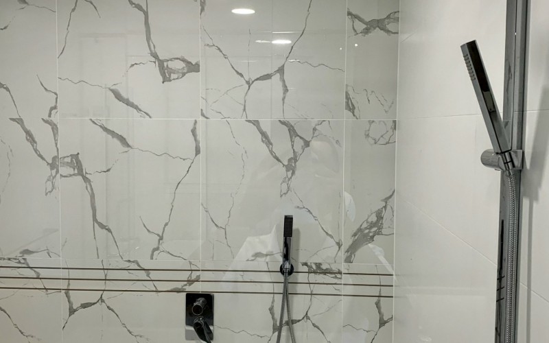 876:&nbsp;&nbsp;２ベッドルーム&nbsp;&nbsp;&nbsp;1,600＄