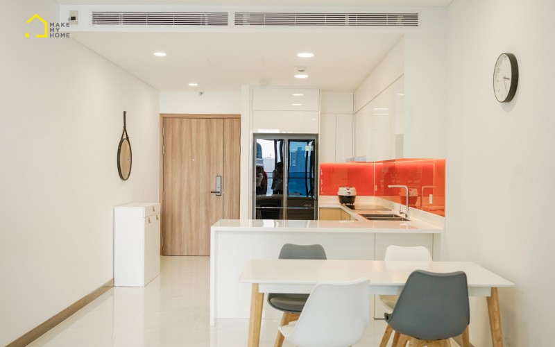 896:&nbsp;&nbsp;２ベッドルーム&nbsp;&nbsp;&nbsp;1,300＄