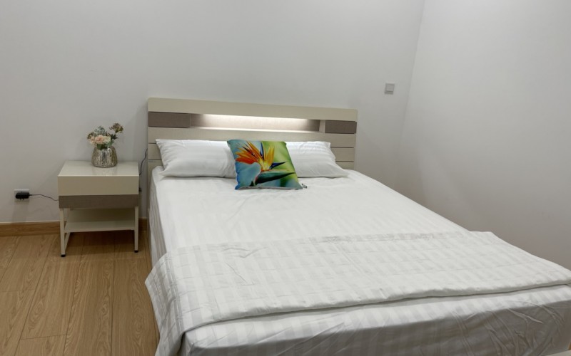 1041:&nbsp;&nbsp;２ベッドルーム&nbsp;&nbsp;&nbsp;1,400＄