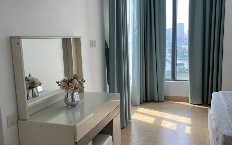 1041:&nbsp;&nbsp;２ベッドルーム&nbsp;&nbsp;&nbsp;1,400＄