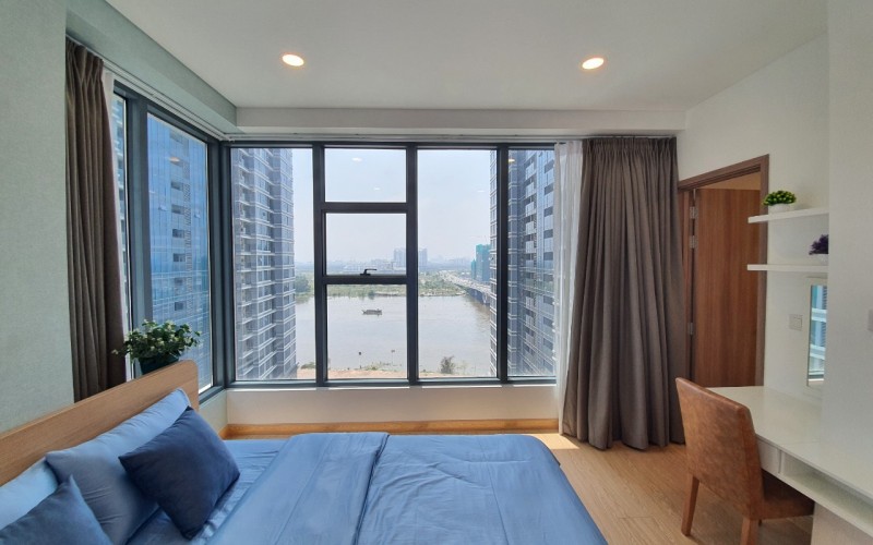 1045:&nbsp;&nbsp;２ベッドルーム&nbsp;&nbsp;&nbsp;1,500＄