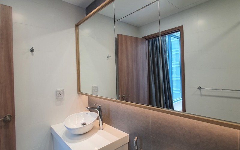 1045:&nbsp;&nbsp;２ベッドルーム&nbsp;&nbsp;&nbsp;1,500＄