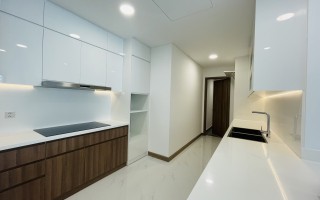 196:&nbsp;&nbsp;３ベッドルーム&nbsp;&nbsp;&nbsp;2,000＄