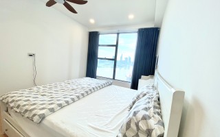 718:&nbsp;&nbsp;２ベッドルーム&nbsp;&nbsp;&nbsp;1,305＄