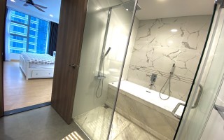 718:&nbsp;&nbsp;２ベッドルーム&nbsp;&nbsp;&nbsp;1,305＄