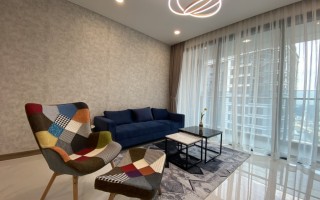 1012:&nbsp;&nbsp;３ベッドルーム&nbsp;&nbsp;&nbsp;1,800＄