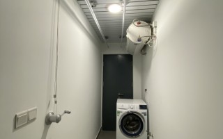 1012:&nbsp;&nbsp;３ベッドルーム&nbsp;&nbsp;&nbsp;1,800＄