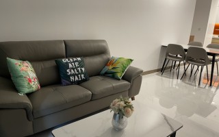 1041:&nbsp;&nbsp;２ベッドルーム&nbsp;&nbsp;&nbsp;1,400＄